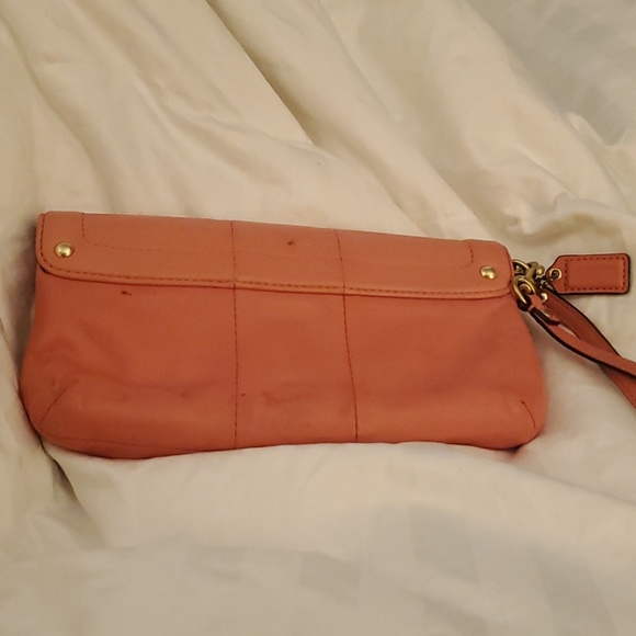 Coach wristlet coral pink logo Keychain - Picture 3 of 3